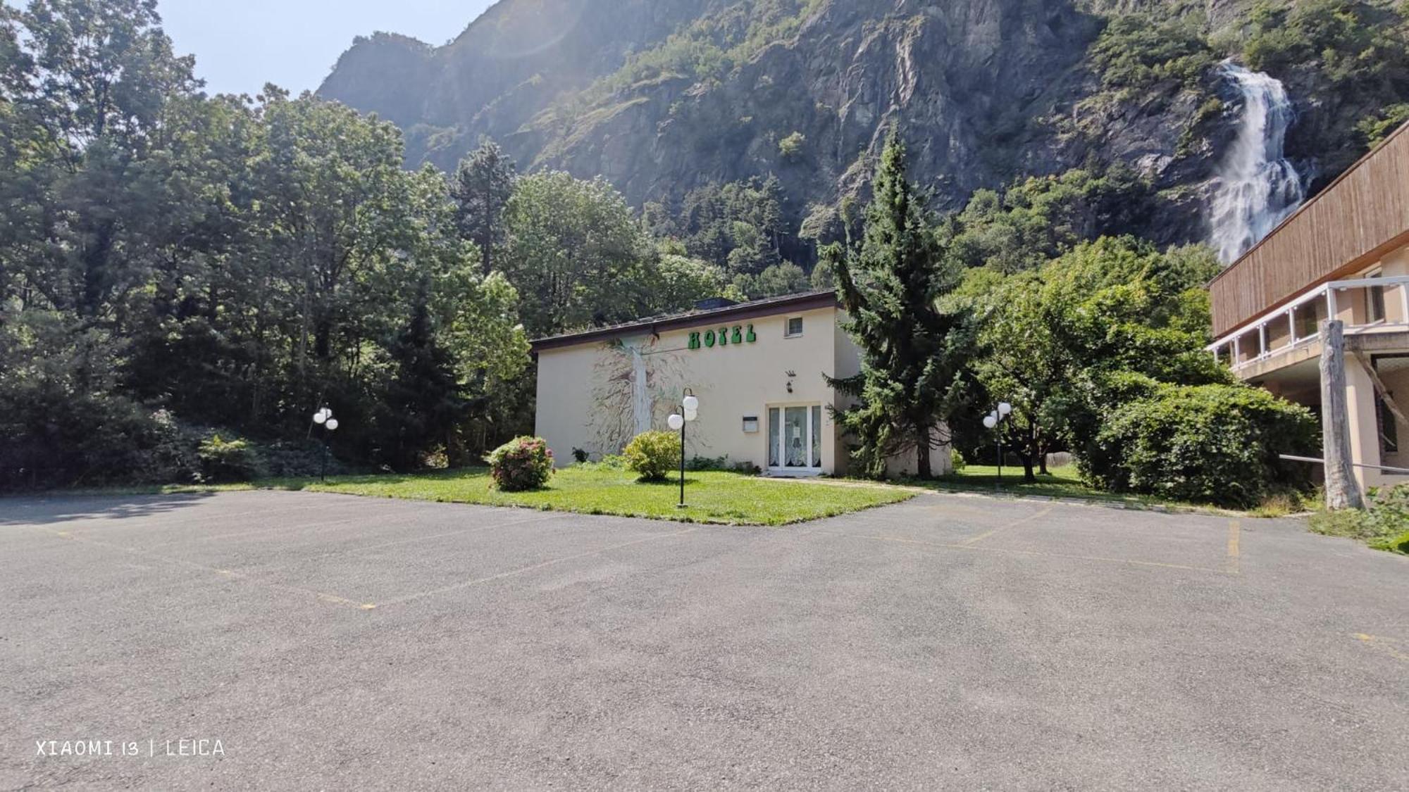 La Cascade Hotell Vernayaz Exteriör bild